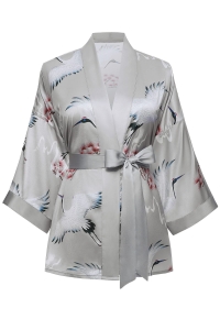 JESMARY - Khẳng Định Dấu Ấn Riêng: Dịch Vụ Thiết Kế Và Thêu Logo Áo Choàng Spa Chuyên Nghiệp Cùng Jesmary