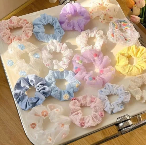 Jesmary – Scrunchie Đa Màu, Đa Kiểu, Nhận May Theo Yêu Cầu – Xưởng Sản Xuất Tại Việt Nam
