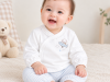 JESMARY - Bộ Sơ Sinh Họa Tiết Gấu Con Trên Nền Xanh Nhạt, Thoải Mái Và Dễ Thương Cho Bé